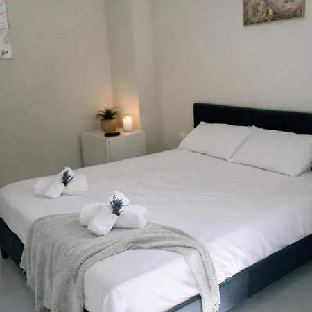Corinth Central Studio Апартаменты Corinth
